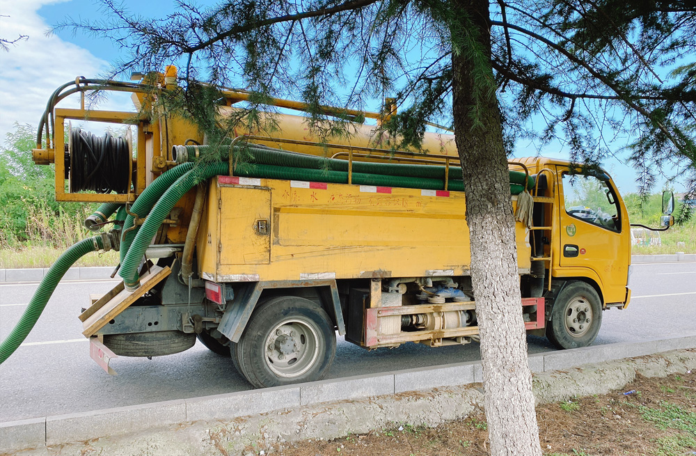 283清凉山清洗抽粪车