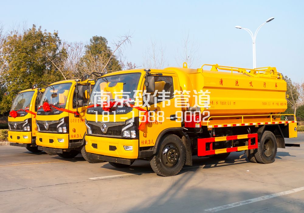 369清凉山多利卡吸污车